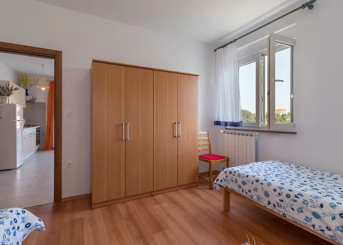 Antonija Διαμέρισμα Πούλα